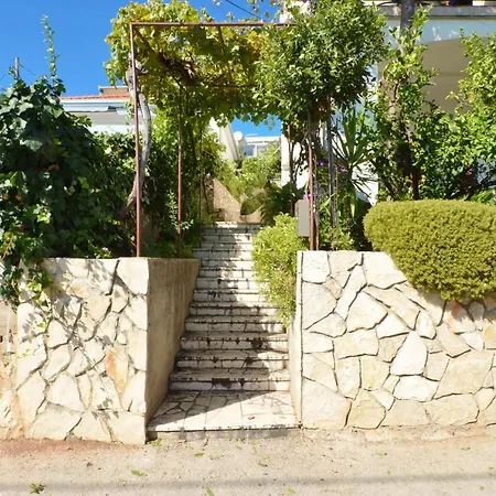 Inge Апартаменты *