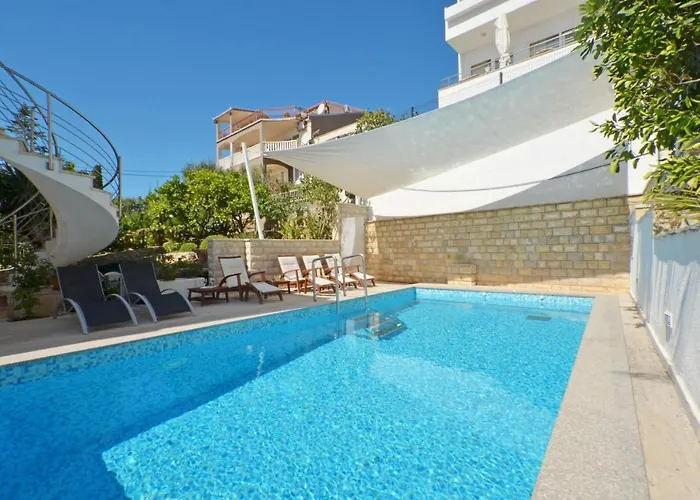 Inge Апартаменты Сегет-Враница